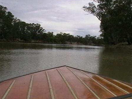 boat 015.jpg