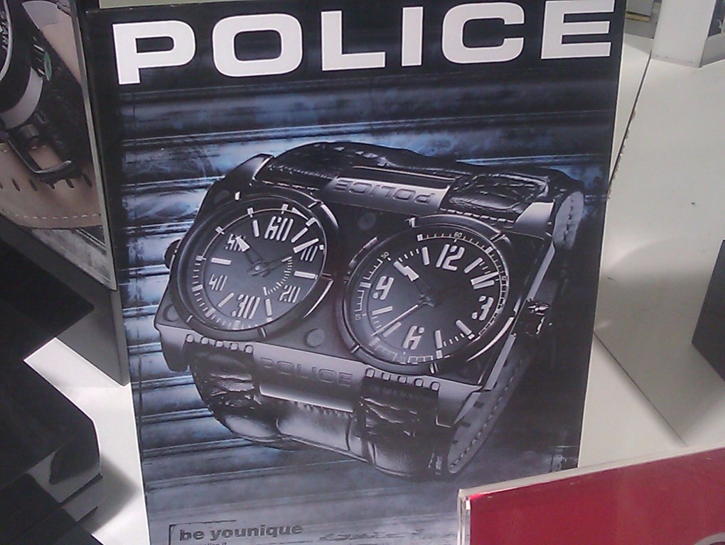 TasWatch1.jpg